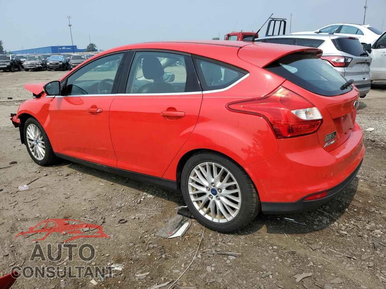 FORD FOCUS 2012 - 1FAHP3M27CL176015