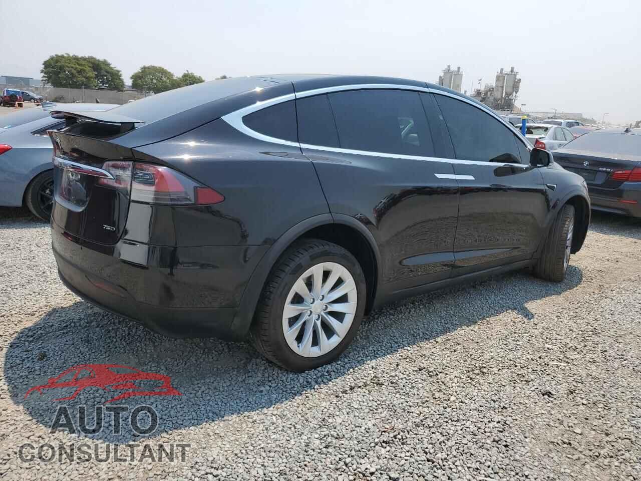 TESLA MODEL X 2017 - 5YJXCDE24HF076826