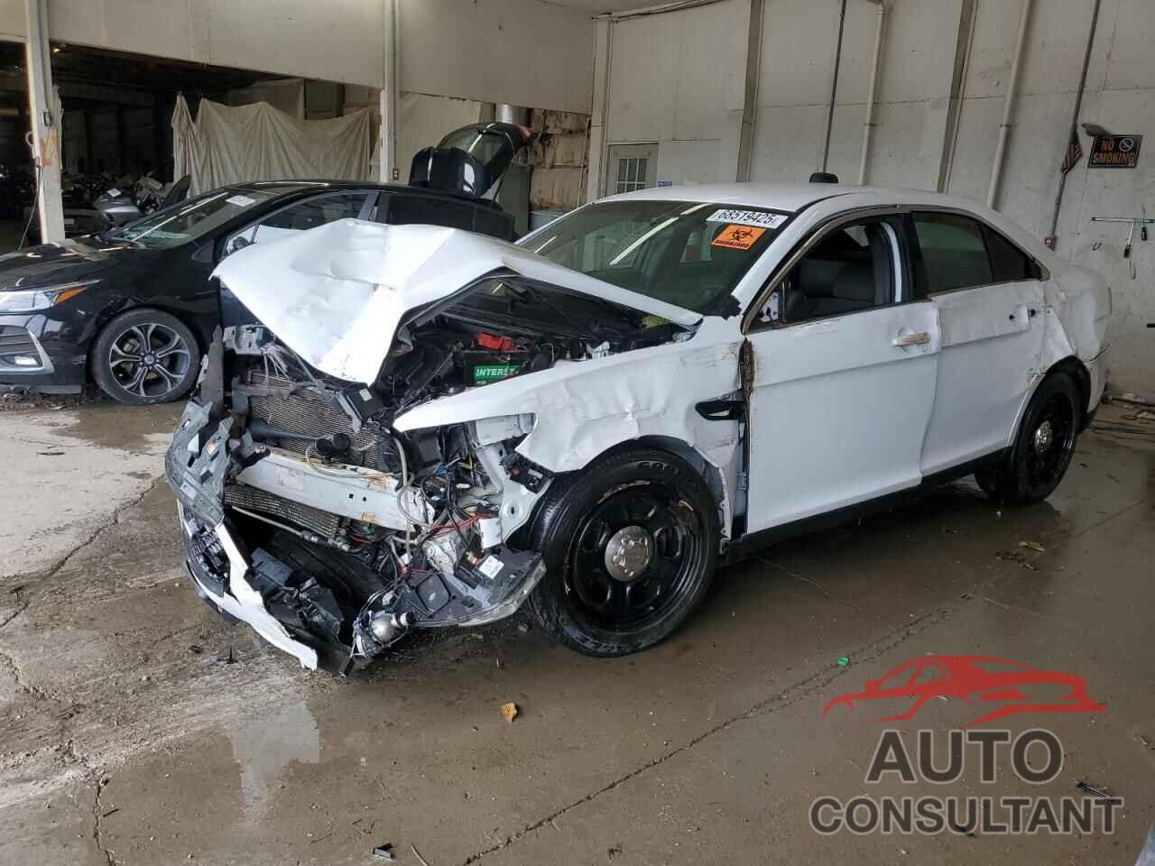 FORD TAURUS 2013 - 1FAHP2M83DG124230