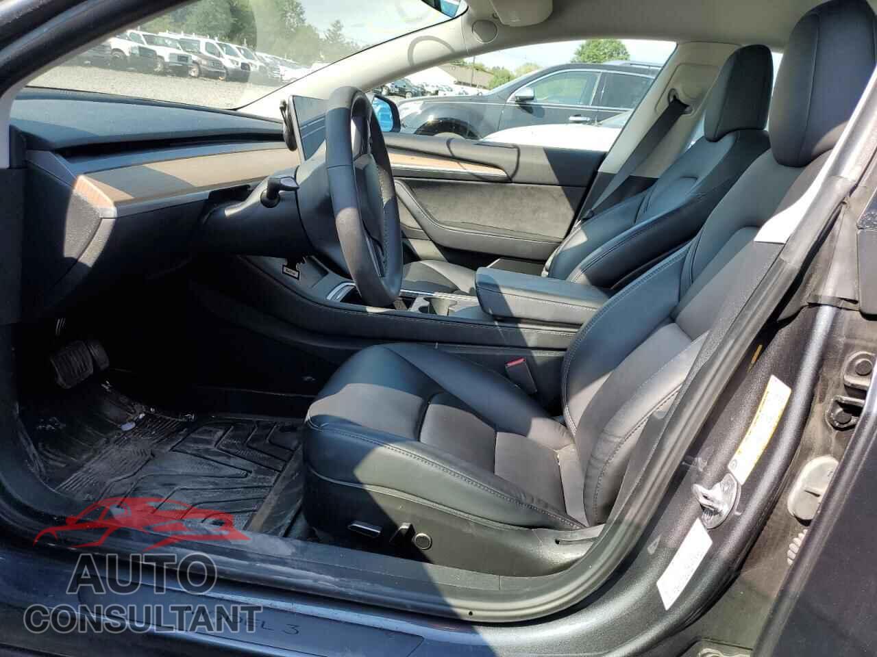 TESLA MODEL 3 2023 - 5YJ3E1EA6PF623687