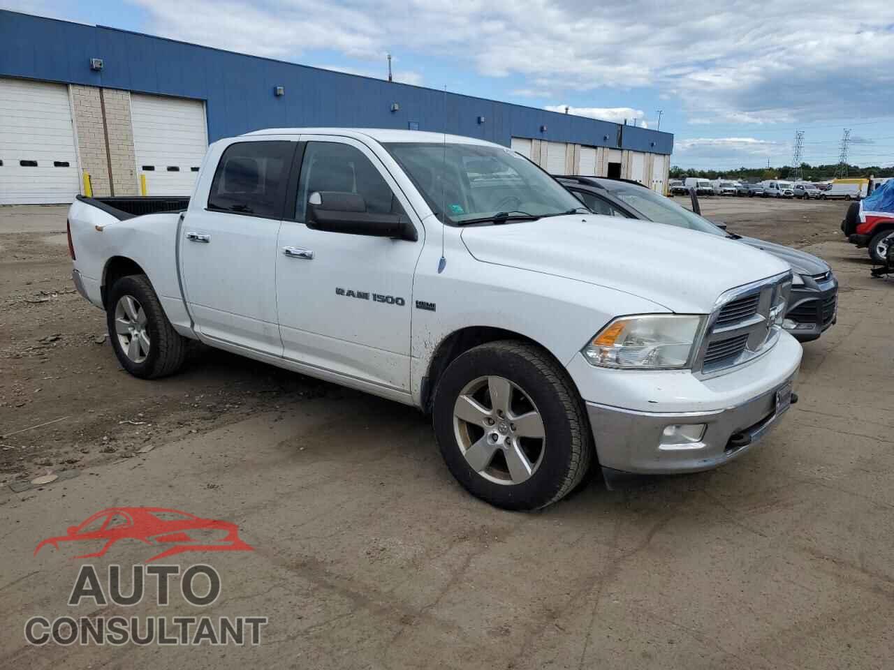DODGE RAM 1500 2012 - 1C6RD7LT7CS123675