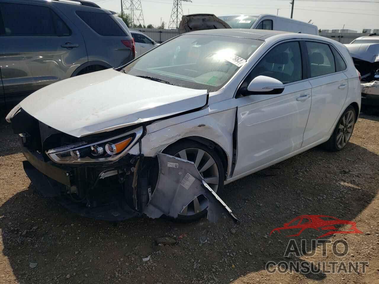 HYUNDAI ELANTRA 2018 - KMHH55LC7JU082080