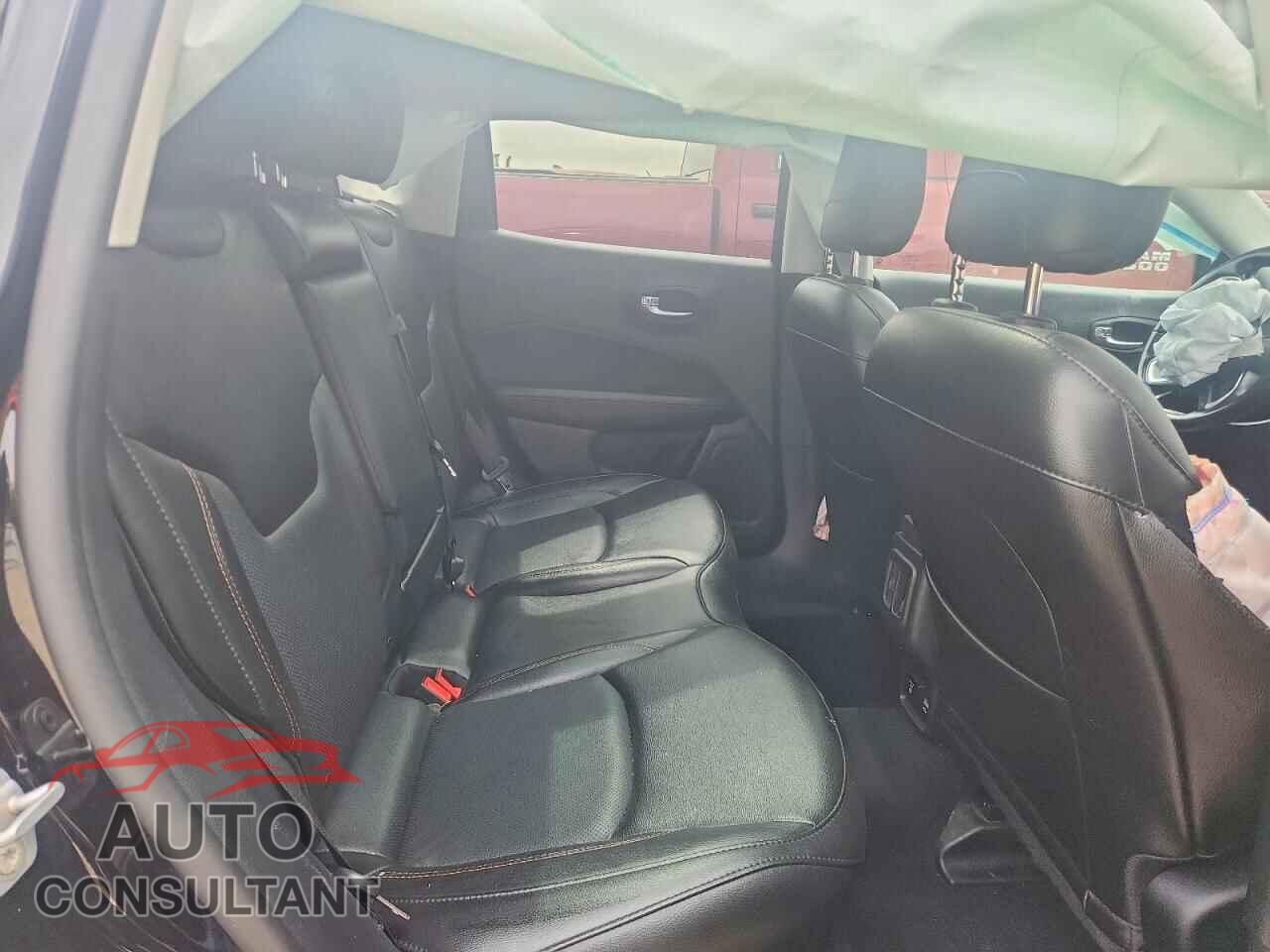 JEEP COMPASS 2020 - 3C4NJDCB2LT211862
