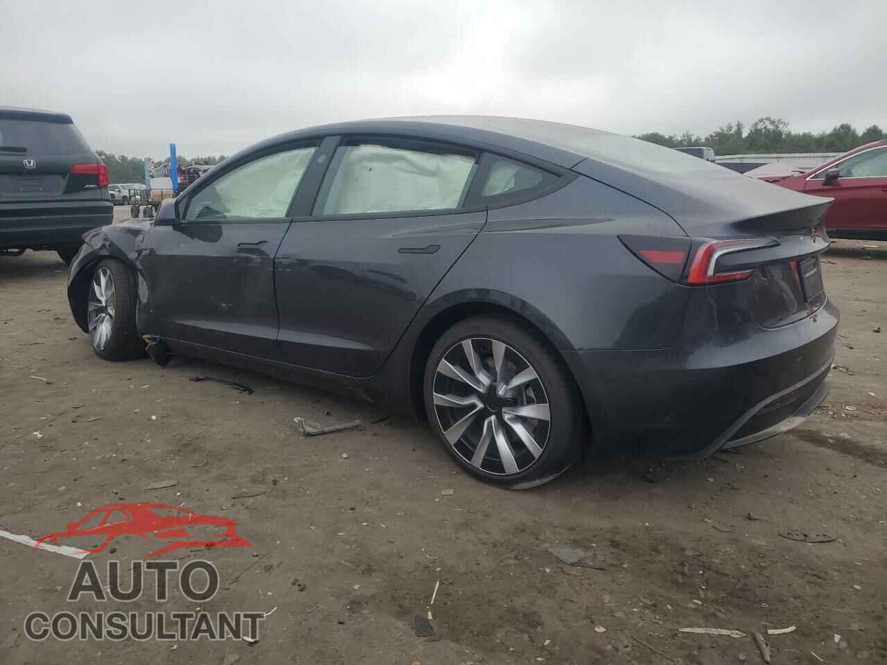 TESLA MODEL 3 2025 - 5YJ3E1EA7SF012057