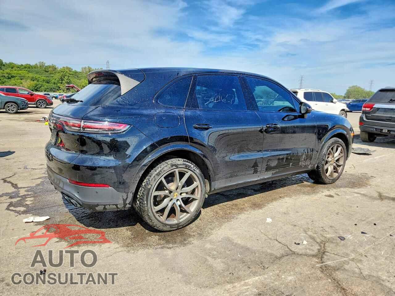PORSCHE CAYENNE 2023 - WP1AA2AY9PDA10626