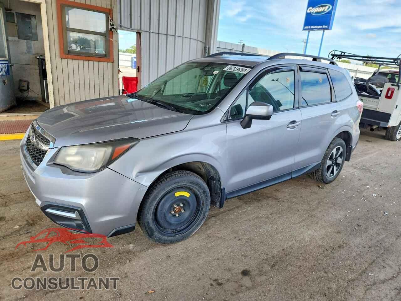 SUBARU FORESTER 2018 - JF2SJAEC5JH403782