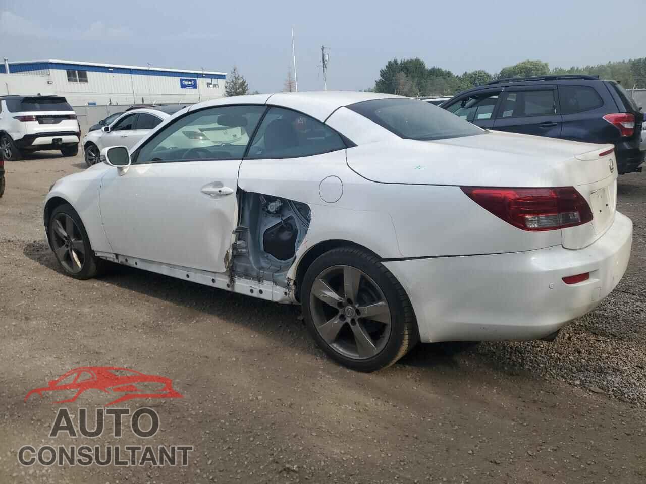 LEXUS IS 2011 - JTHFF2C27B2520817