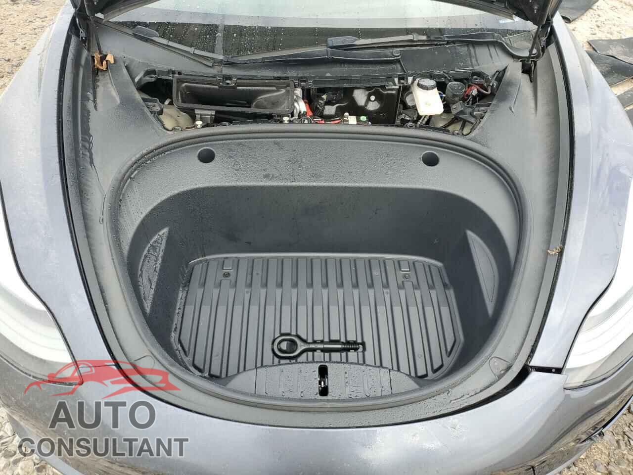 TESLA MODEL 3 2022 - 5YJ3E1EB9NF194731
