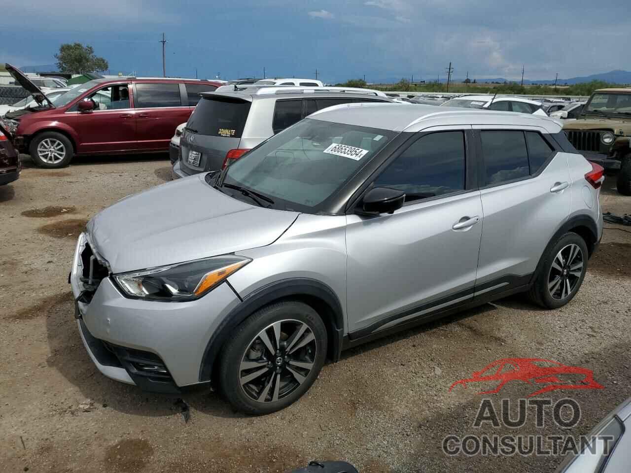 NISSAN KICKS 2019 - 3N1CP5CU3KL517600