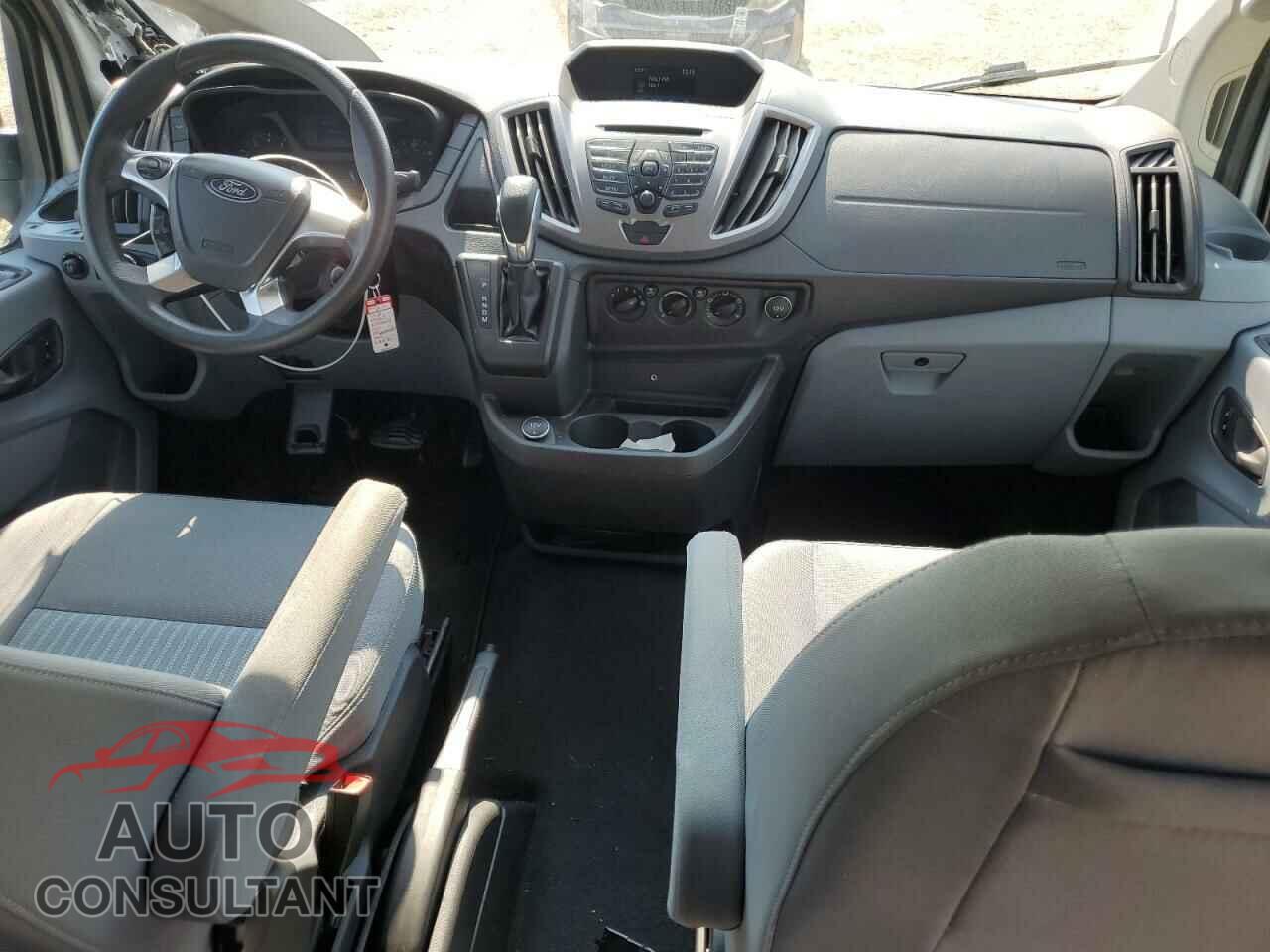 FORD TRANSIT 2018 - 1FBZX2ZM4JKA85357