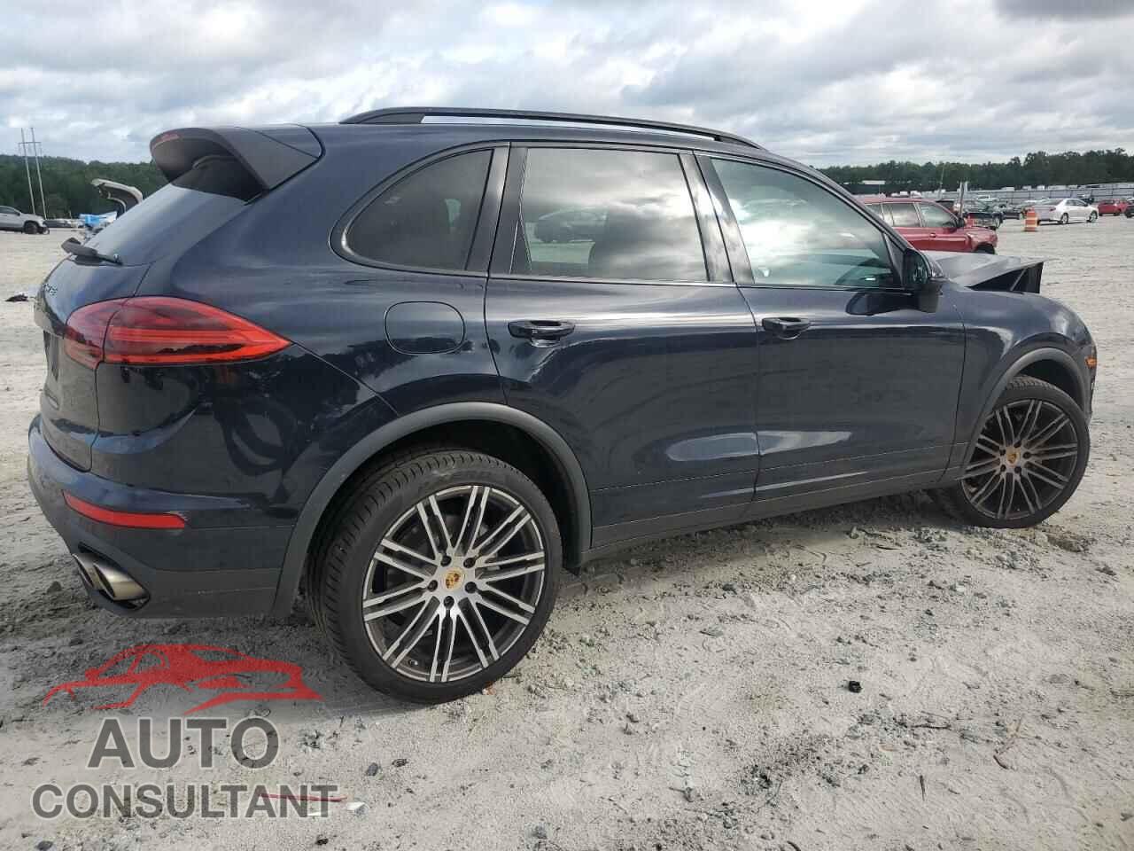 PORSCHE CAYENNE 2016 - WP1AB2A28GLA96848