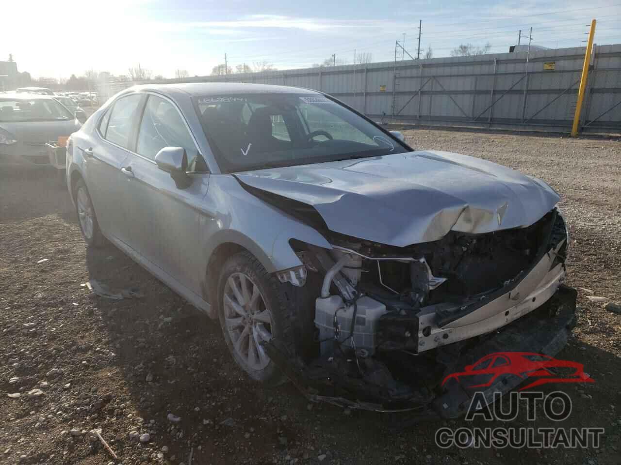 TOYOTA CAMRY 2019 - 4T1B11HK3KU704346