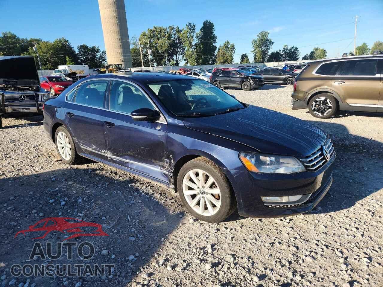 VOLKSWAGEN PASSAT 2013 - 1VWCH7A34DC043281
