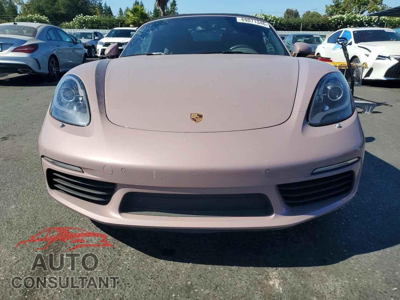 PORSCHE BOXSTER 2023 - WP0CA2A88PS205008