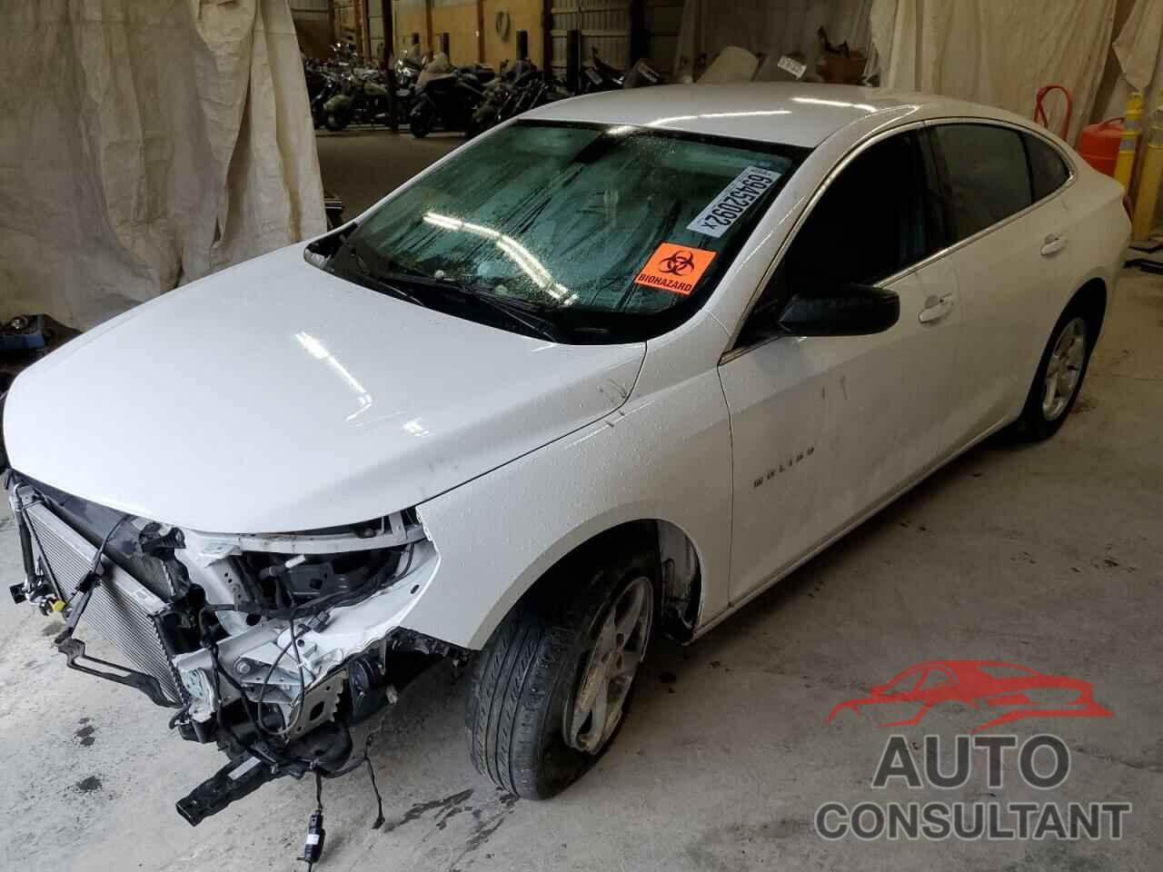 CHEVROLET MALIBU 2018 - 1G1ZC5ST3JF251962