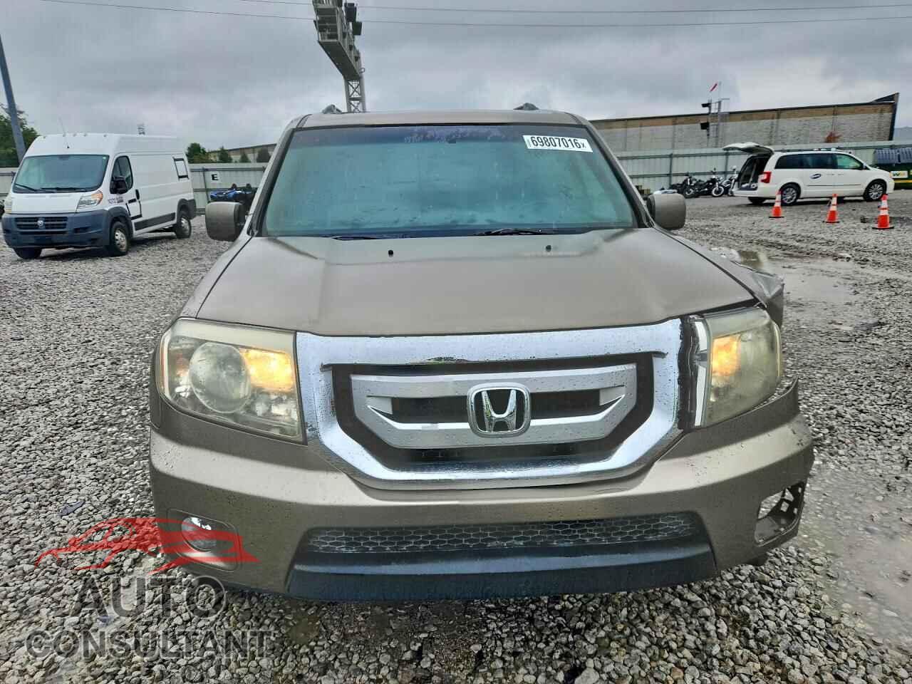 HONDA PILOT 2011 - 5FNYF3H41BB023513