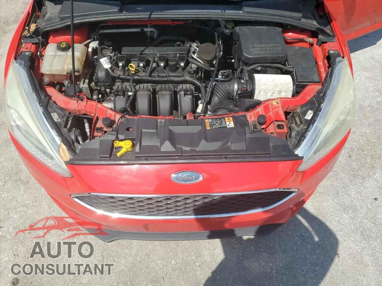 FORD FOCUS 2015 - 1FADP3F29FL317165