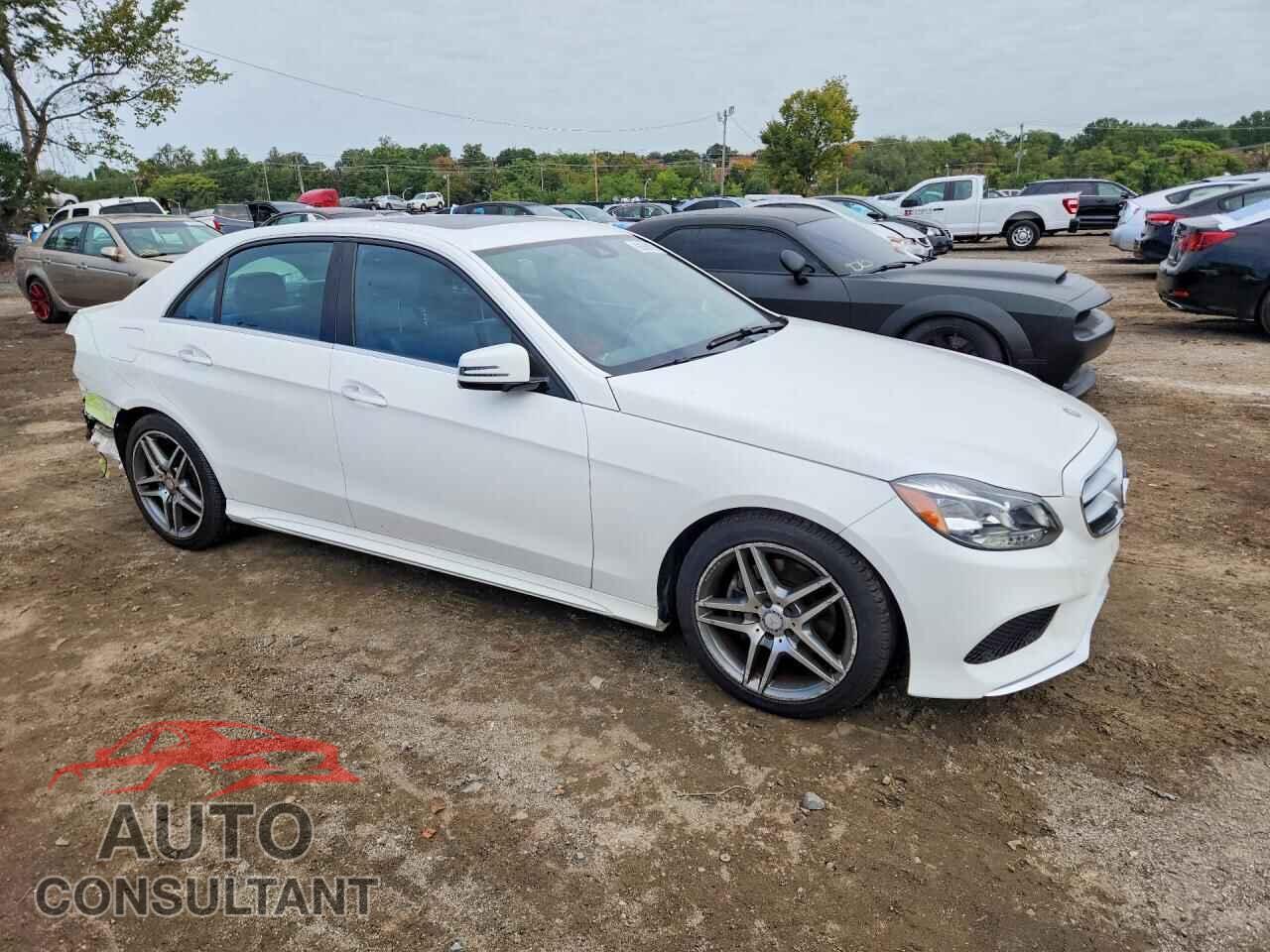 MERCEDES-BENZ E-CLASS 2015 - WDDHF8JB7FB088001