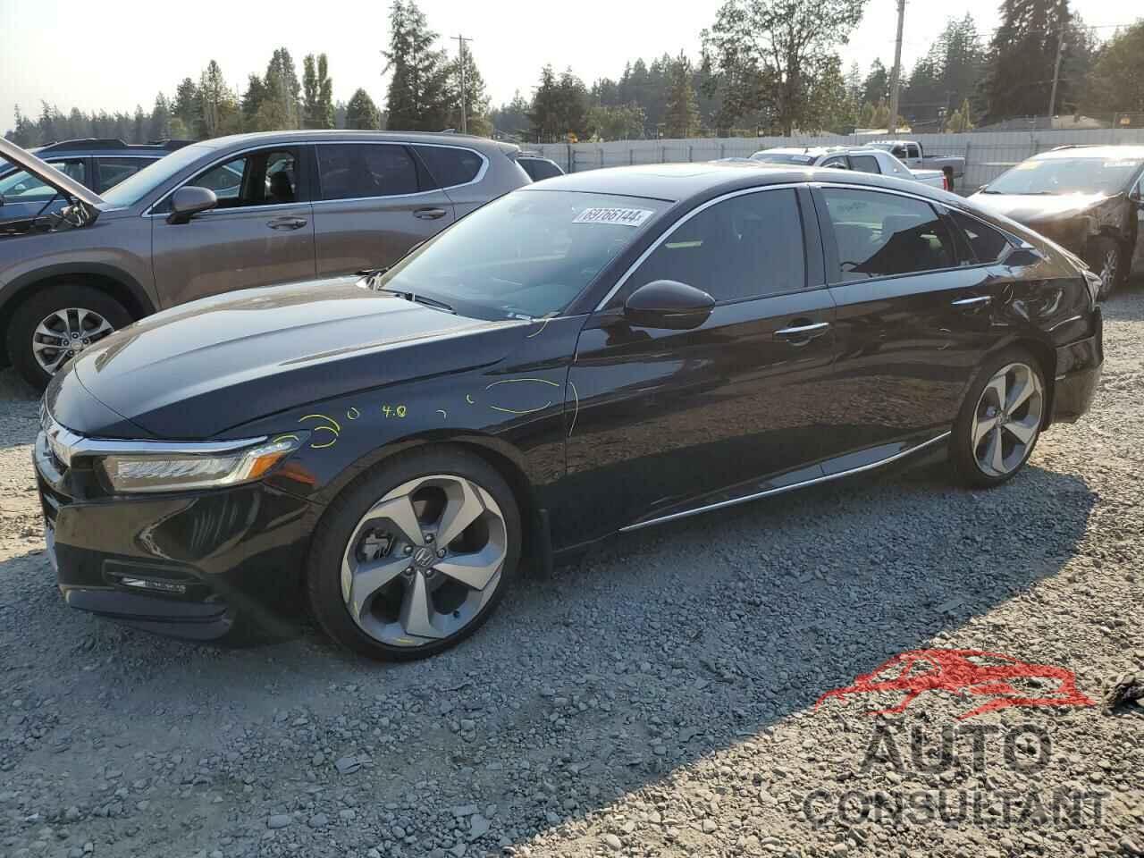 HONDA ACCORD 2018 - 1HGCV1F91JA058125