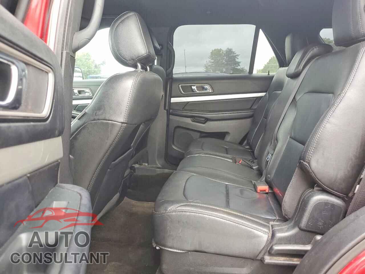 FORD EXPLORER 2017 - 1FM5K7DH5HGD62249