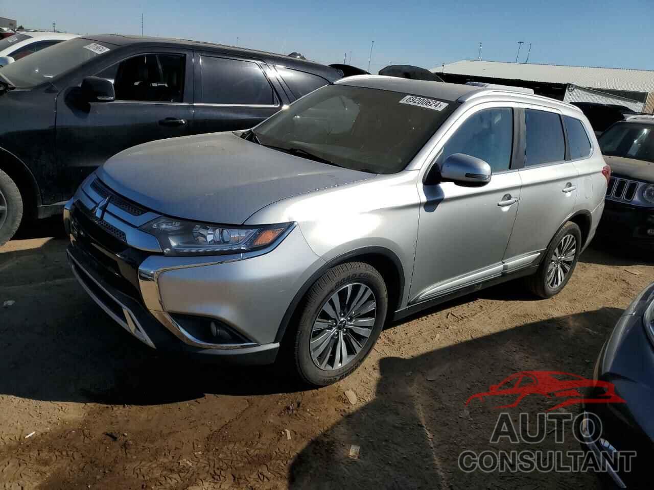 MITSUBISHI OUTLANDER 2019 - JA4AZ3A39KZ023595