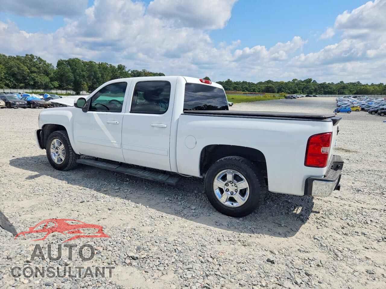 CHEVROLET SILVERADO 2013 - 3GCPCTE05DG277616