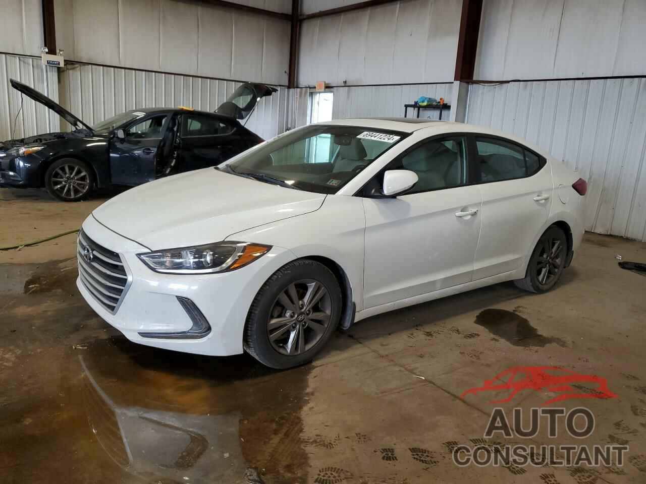 HYUNDAI ELANTRA 2018 - 5NPD84LF5JH226718