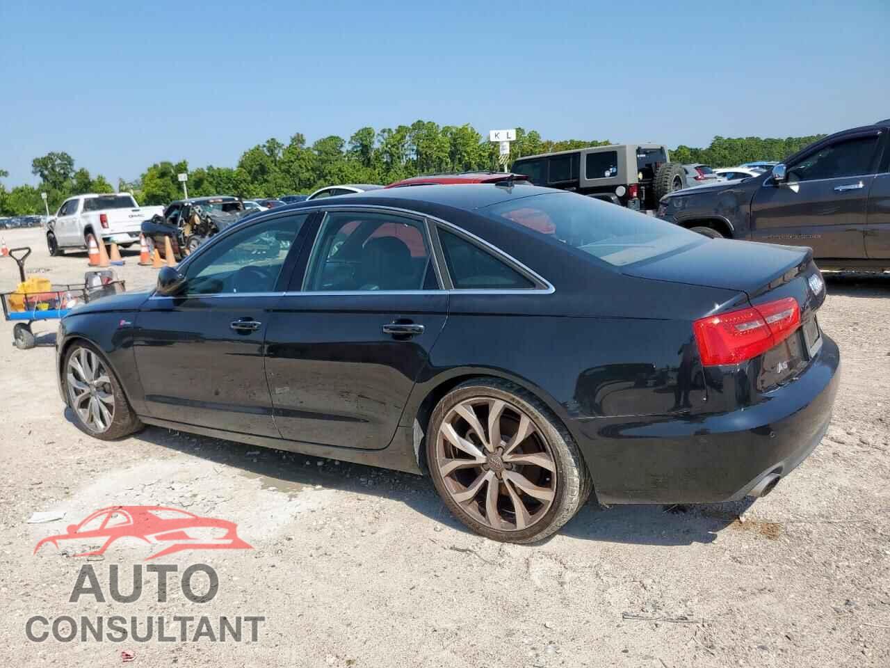 AUDI A6 2013 - WAUGGAFC1DN037324