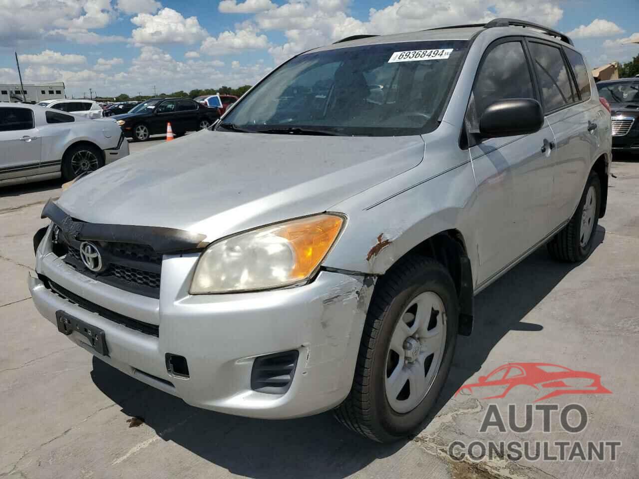 TOYOTA RAV4 2018 - 2T3ZF4DV5CW128785