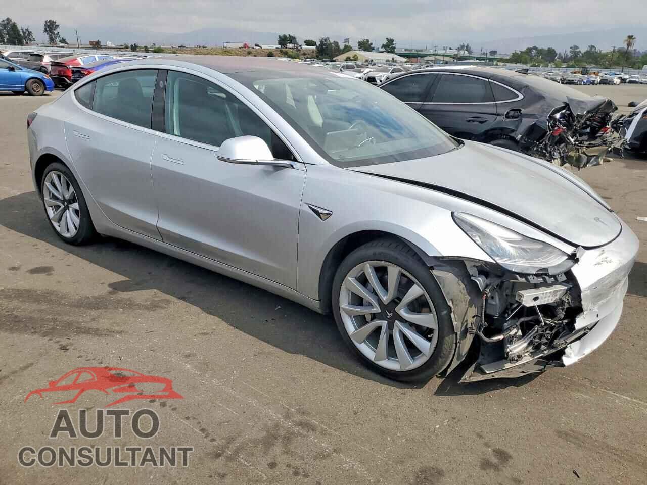 TESLA MODEL 3 2017 - 5YJ3E1EA5HF001874