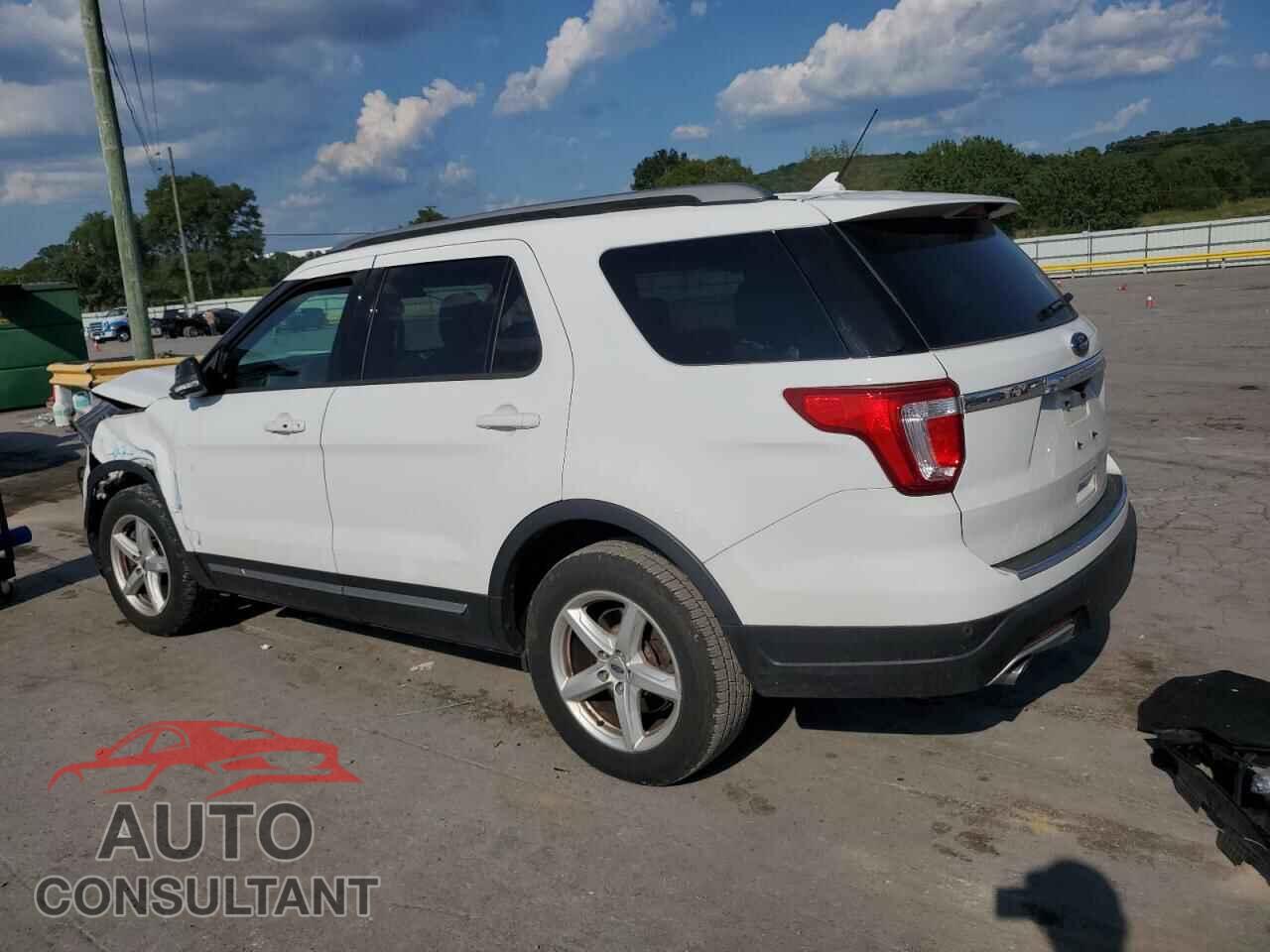 FORD EXPLORER 2018 - 1FM5K7D81JGA76498