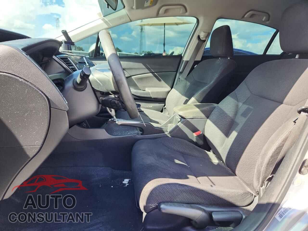 HONDA CIVIC 2013 - 2HGFB2F50DH556864