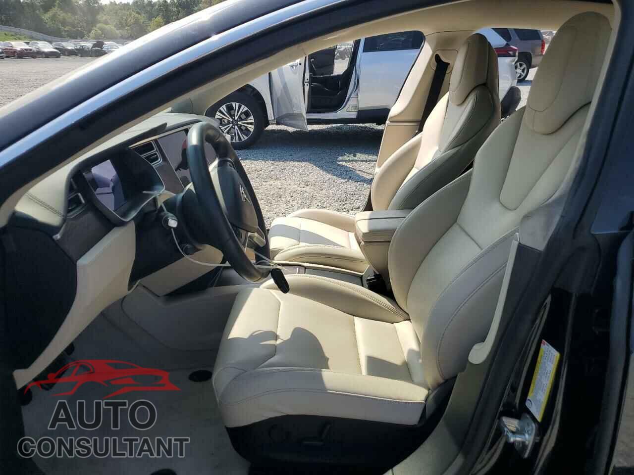 TESLA MODEL S 2017 - 5YJSA1E28HF230923
