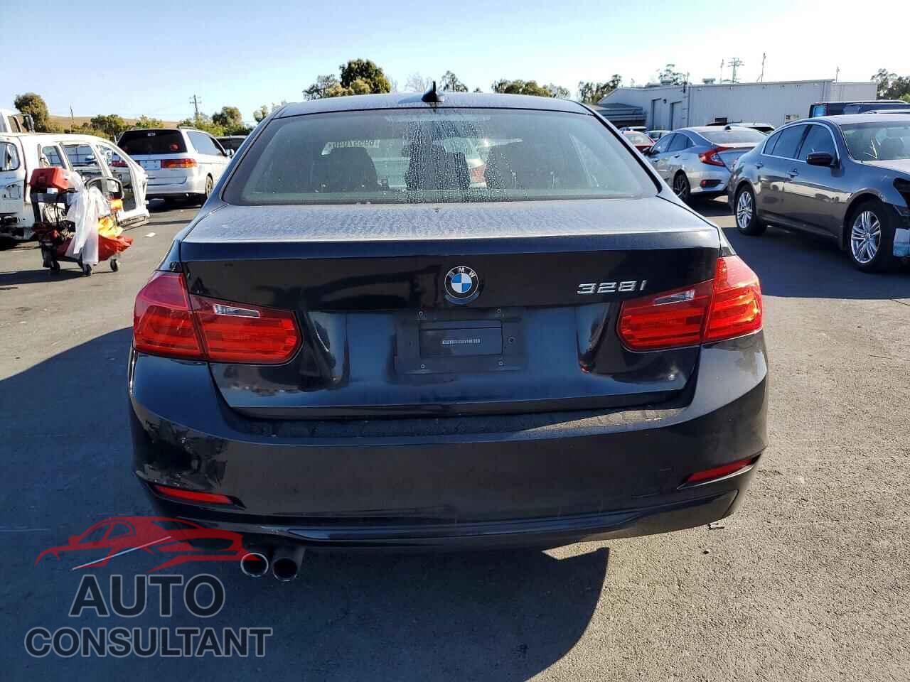 BMW 3 SERIES 2013 - WBA3A5G53DNP20536