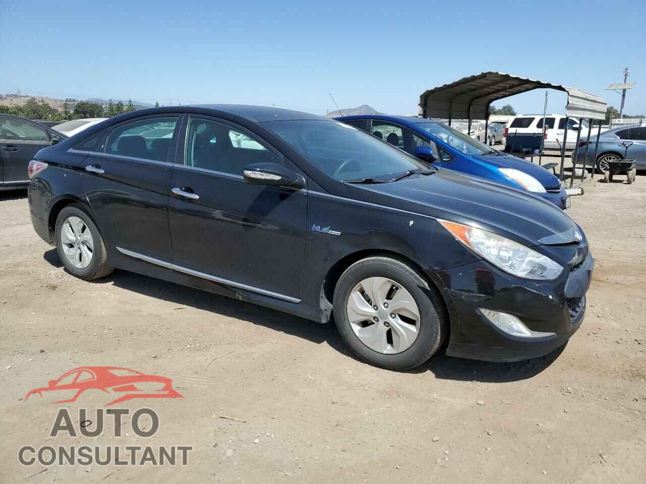 HYUNDAI SONATA 2013 - KMHEC4A46DA087971