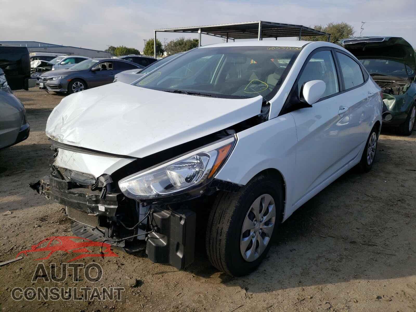 HYUNDAI ACCENT 2017 - KMHCT4AE5HU332814