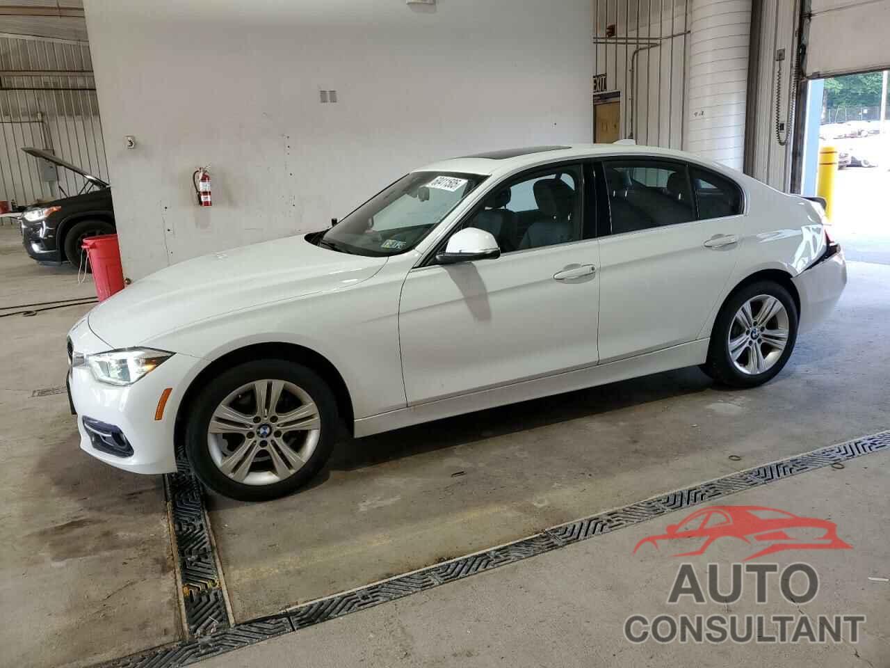 BMW 3 SERIES 2018 - WBA8D9G57JNU72825