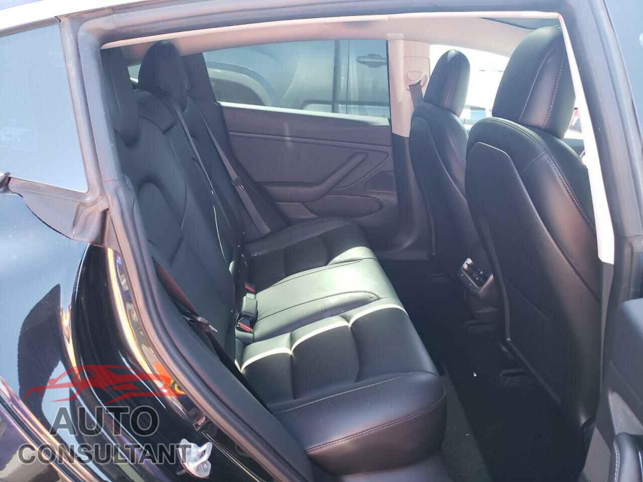 TESLA MODEL 3 2018 - 5YJ3E1EA3JF176274