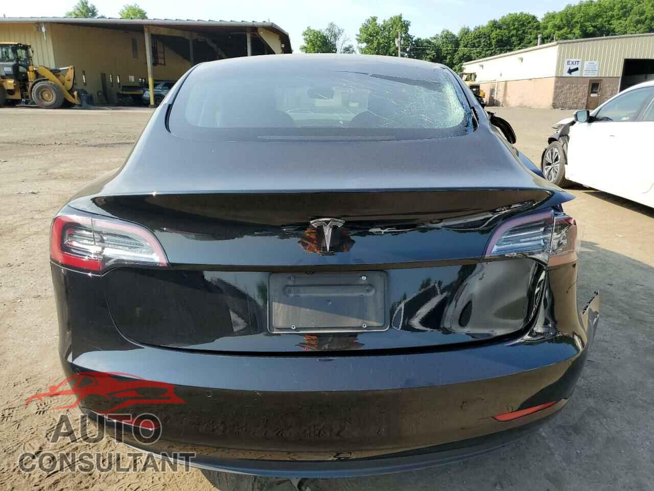TESLA MODEL 3 2022 - 5YJ3E1EA0NF314018