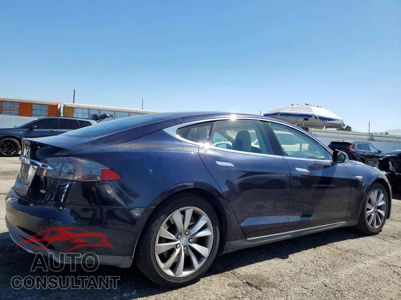 TESLA MODEL S 2015 - 5YJSA1S12FFP73371