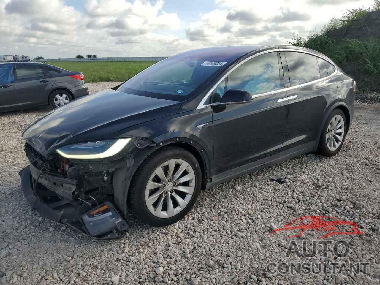 TESLA MODEL X 2018 - 5YJXCDE28JF088256