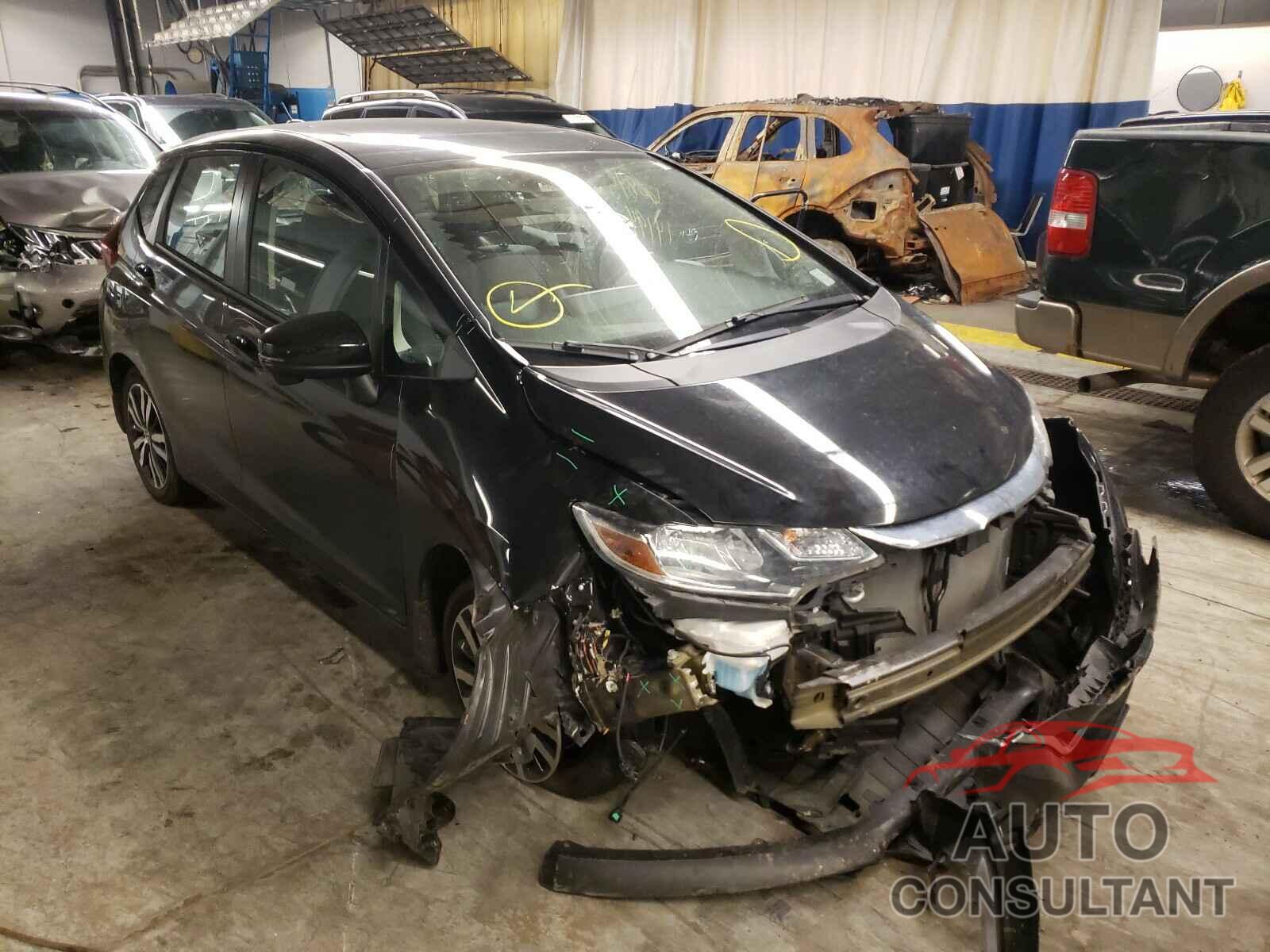 HONDA FIT 2018 - 3HGGK5H04JM705586