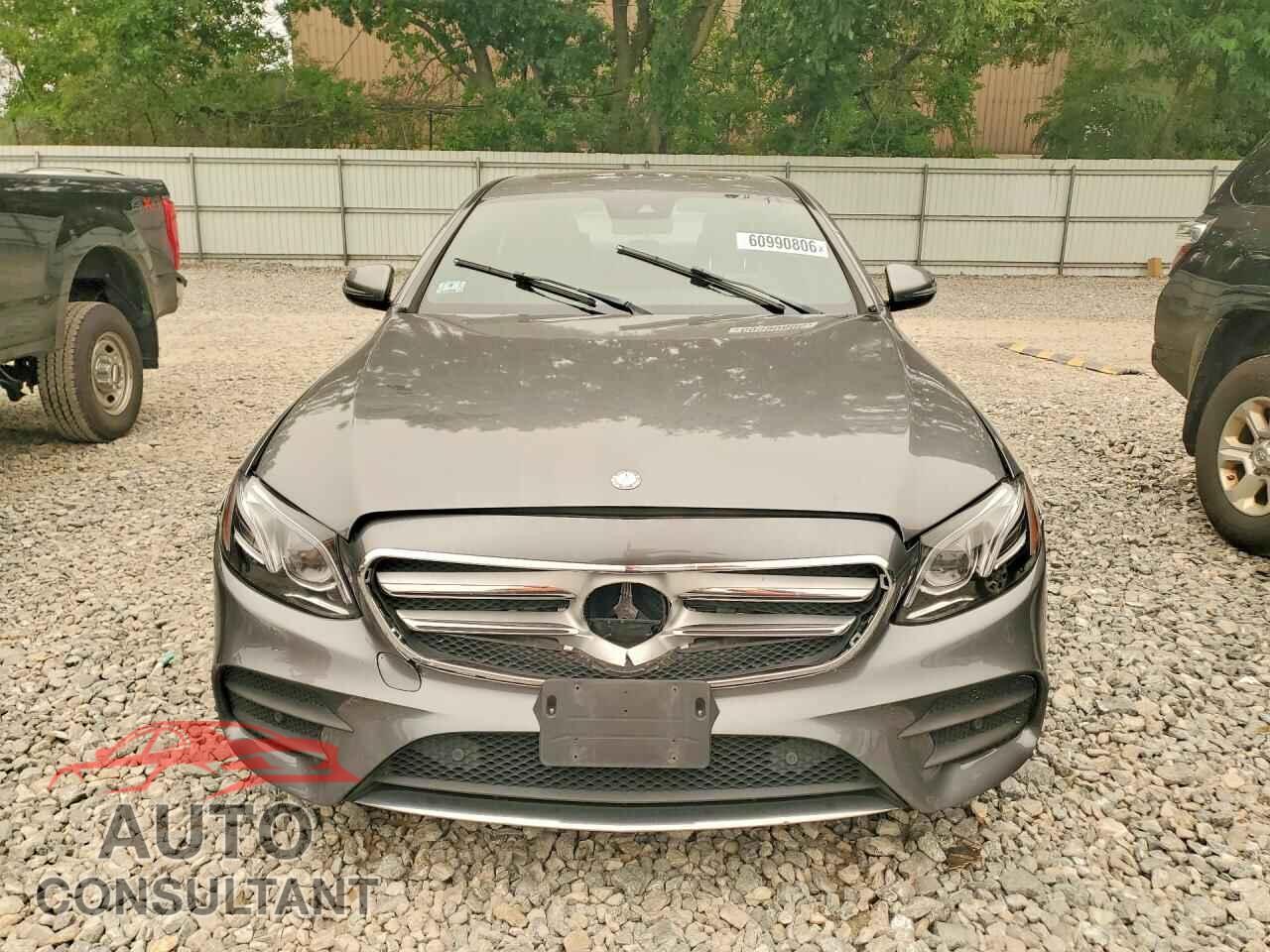 MERCEDES-BENZ E-CLASS 2017 - WDDZF4KB2HA091540