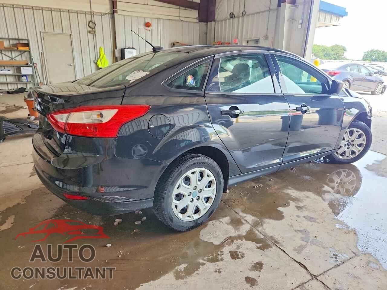 FORD FOCUS 2012 - 1FAHP3F22CL104474