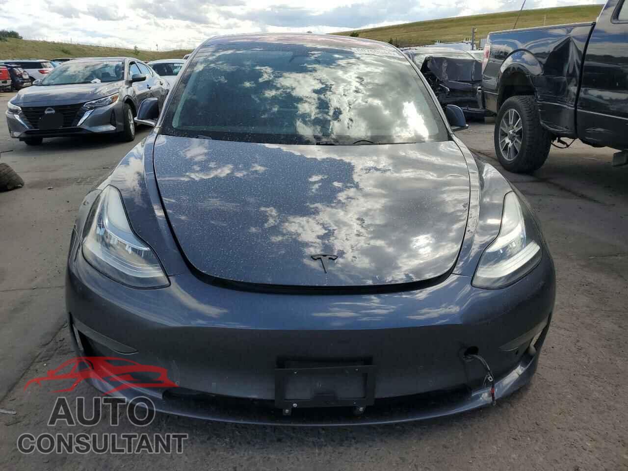 TESLA MODEL 3 2018 - 5YJ3E1EA9JF028159