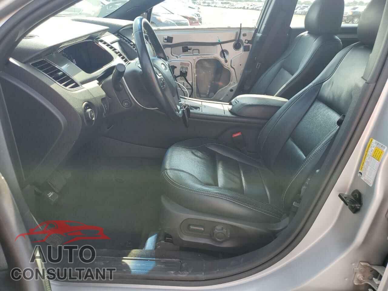 FORD TAURUS 2015 - 1FAHP2E84FG153351