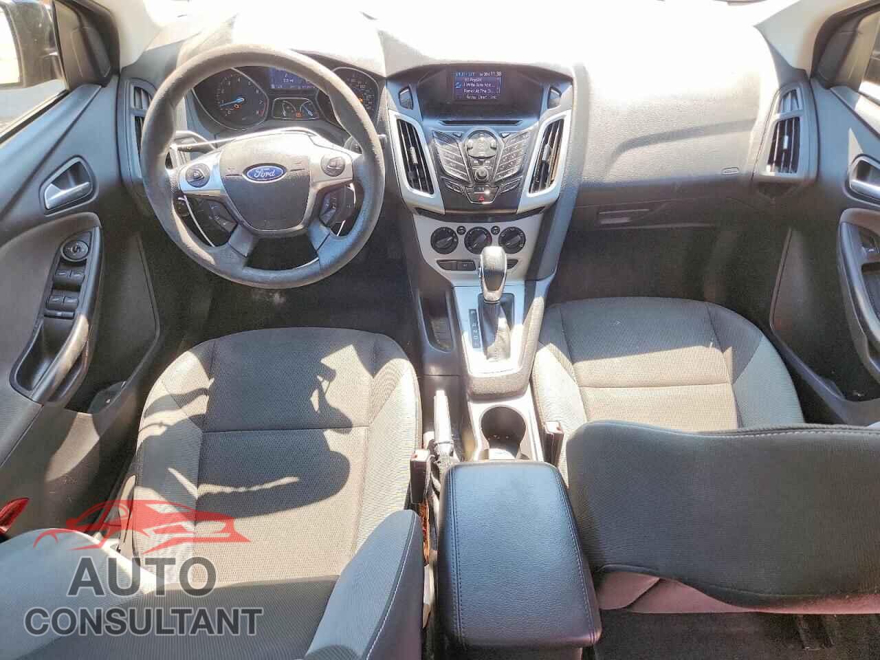 FORD FOCUS 2012 - 1FAHP3F22CL211086