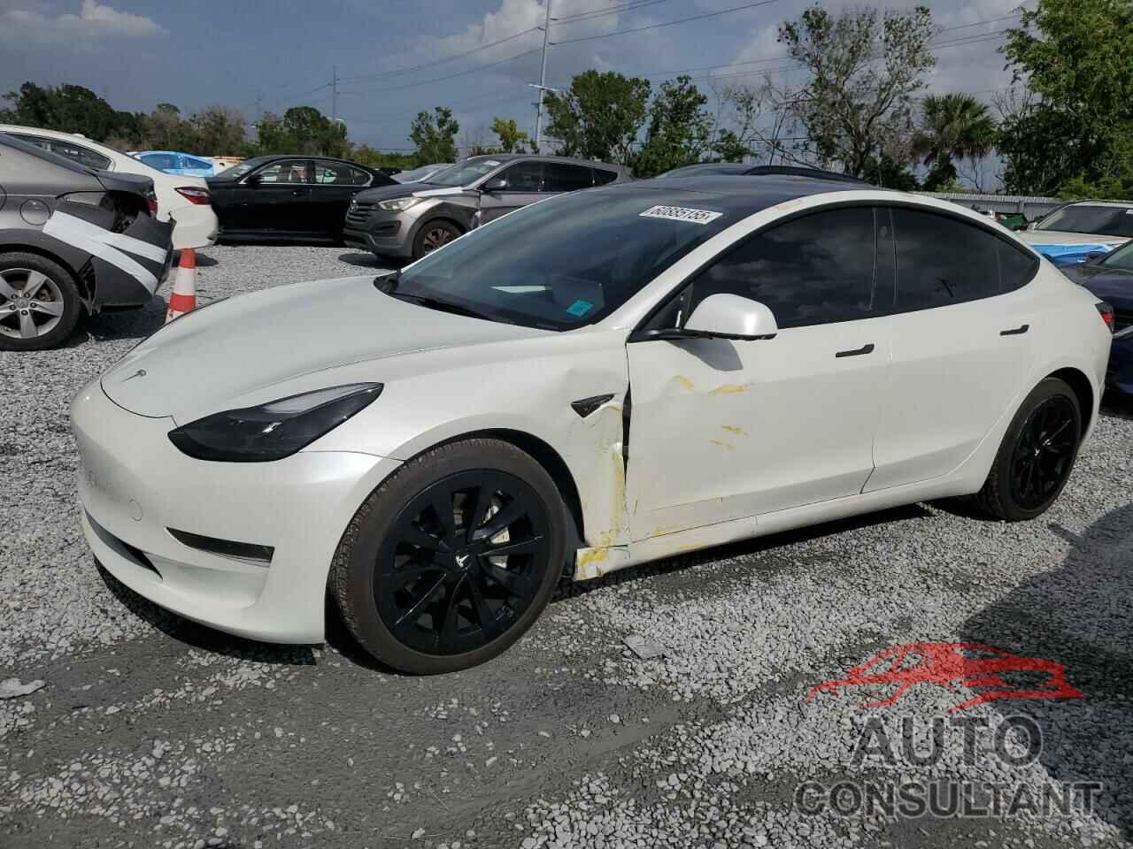 TESLA MODEL 3 2022 - 5YJ3E1EB1NF327790