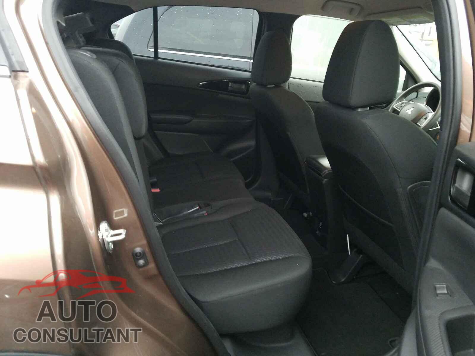 MITSUBISHI ECLIPSE 2018 - JA4AT4AA9JZ044645
