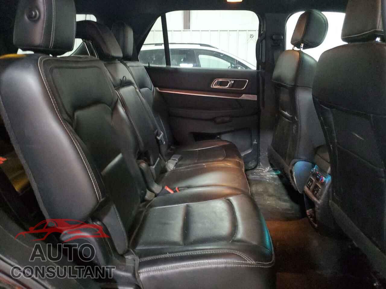 FORD EXPLORER 2017 - 1FM5K8F81HGA23636